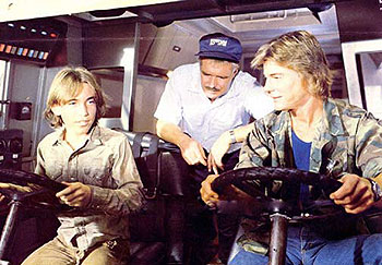 Jackie Earle Haley, George Peppard, Jan-Michael Vincent - Damnation Alley - Photos