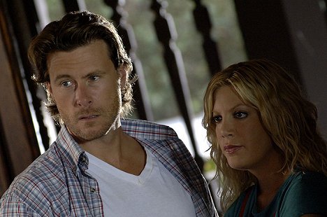 Dean McDermott, Tori Spelling - Housesitter - Film