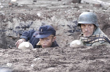 Donevan Gunia - Der Untergang - Filmfotos