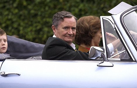 Jim Broadbent - And When Did You Last See Your Father? - Photos