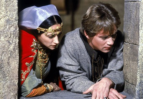 Olivia Hussey, Anthony Andrews - Ivanhoe - Filmfotos