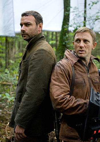 Liev Schreiber, Daniel Craig - Defiance - Photos