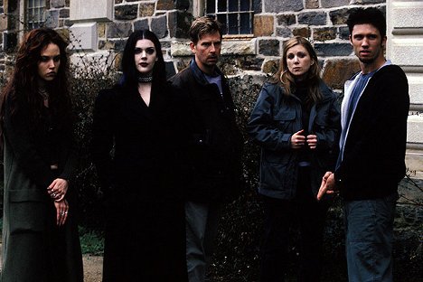Erica Leerhsen, Kim Director, Stephen Barker Turner, Tristine Skyler, Jeffrey Donovan - Księga cieni: Blair Witch 2 - Z filmu