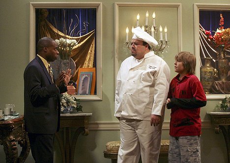 Phill Lewis, Cole Sprouse - The Suite Life of Zack and Cody - Photos