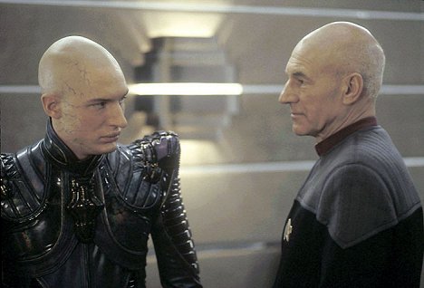 Tom Hardy, Patrick Stewart - Star Trek: Nemesis - Photos