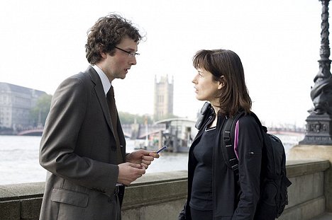 Chris Addison, Gina McKee - In the Loop - Photos
