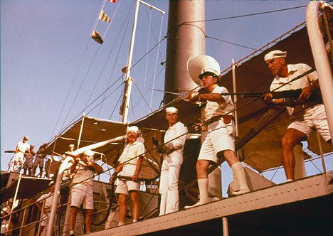 Richard Attenborough, Steve McQueen, Ford Rainey - Kanonenboot am Yangtse-Kiang - Filmfotos