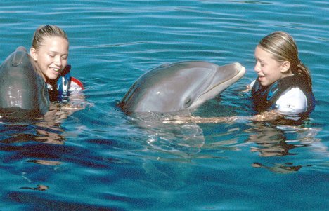 Ashley Olsen, Mary-Kate Olsen - Olsen Twins: Slnečné prázdniny na Bahamách - Z filmu