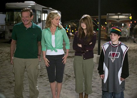 Robin Williams, Cheryl Hines, Joanna 'JoJo' Levesque, Josh Hutcherson - Rodinná dovolenka a iné nešťastia - Z filmu