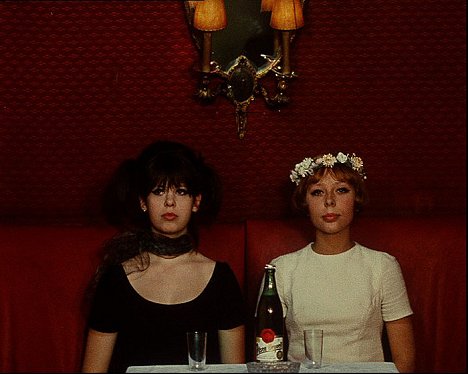 Jitka Cerhová, Ivana Karbanová - Les Petites Marguerites - Film