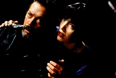 Tim Curry, Olivia Williams - Four Dogs Playing Poker - Film