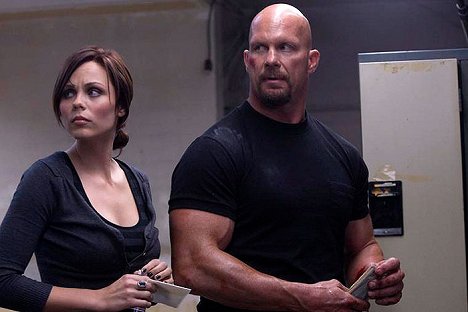 Laura Vandervoort, Steve Austin - Damage - De la película