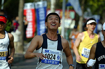 Cho Seung-woo - Maraton - Filmfotos