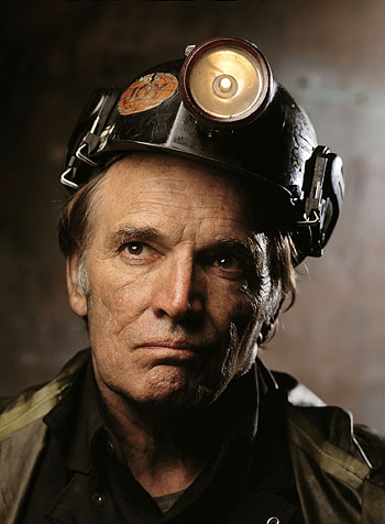 Tom Bower - The Pennsylvania Miners' Story - Werbefoto