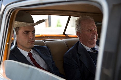 Casey Affleck, Ned Beatty - El demonio bajo la piel - De la película