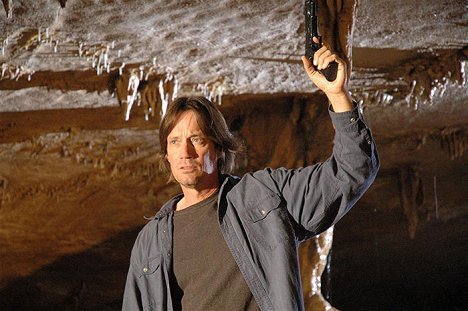 Kevin Sorbo - Fire from Below - Photos
