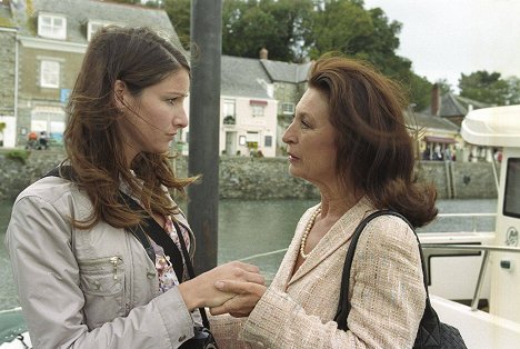 Sophie Wepper, Daniela Ziegler - Rosamunde Pilcher - Wind über der See - Kuvat elokuvasta