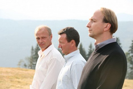Attila Mokos, Robert Więckiewicz, Jan Vondráček - Pokoj v duši - Filmfotos