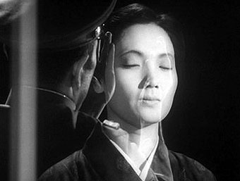 Yoshiko Tsuruoka - Yûkoku - Z filmu
