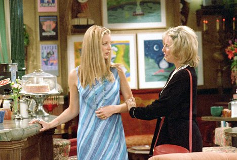 Lisa Kudrow, Teri Garr - Friends - The One with the Jellyfish - Photos