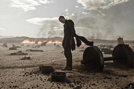 Paul Bettany - A pap - Háború a vámpírok ellen - Filmfotók