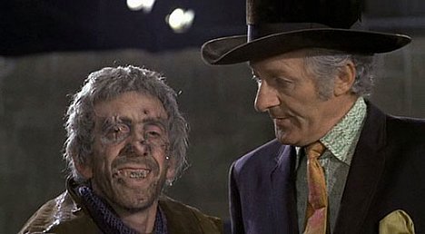 Jon Pertwee - The House That Dripped Blood - Do filme