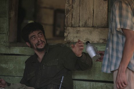 Benicio Del Toro - Che: Part One - Photos