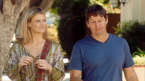 Missi Pyle, D.B. Sweeney - Entry Level - Do filme