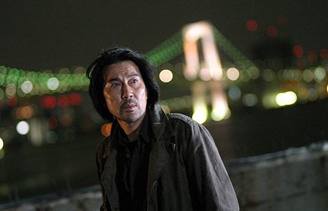 Kōji Yakusho - Crímenes oscuros - De la película