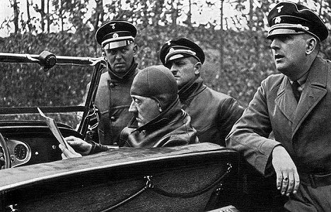 Adolf Hitler - Hitler's Bodyguard - Filmfotók