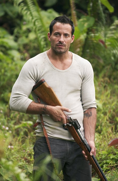 Johnny Messner - Anacondas: The Hunt for the Blood Orchid - Photos