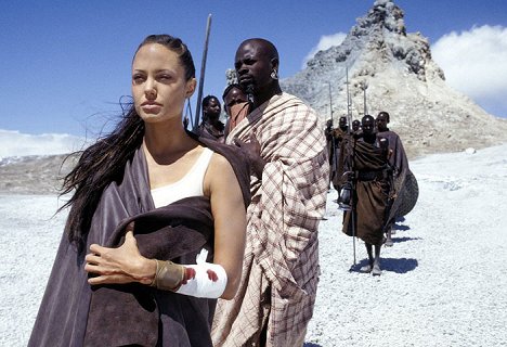 Angelina Jolie, Djimon Hounsou - Lara Croft - Tomb Raider: Kolébka života - Z filmu