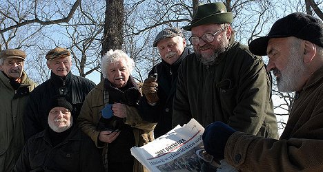 Jaroslav Weigel, Bořivoj Penc, Jan Kašpar, Ladislav Smoljak, Petr Brukner, Jan Hraběta, Zdeněk Svěrák - Csereüvegek - Filmfotók