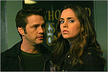 Jason Priestley, Eliza Dushku - Tru Calling - Photos