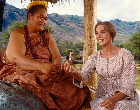 Jocelyne LaGarde, Julie Andrews - Hawaii - Film