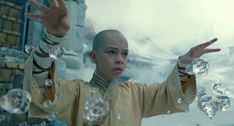 Noah Ringer - Die Legende Von Aang - Filmfotos