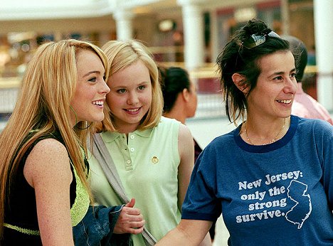 Lindsay Lohan, Alison Pill, Sara Sugarman - Confessions of a Teenage Drama Queen - Van de set