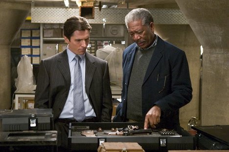 Christian Bale, Morgan Freeman - Batman Begins - Photos