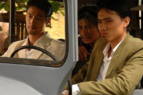 Johnny Trí Nguyễn, Dustin Nguyen - Dòng Máu Anh Hùng - De la película