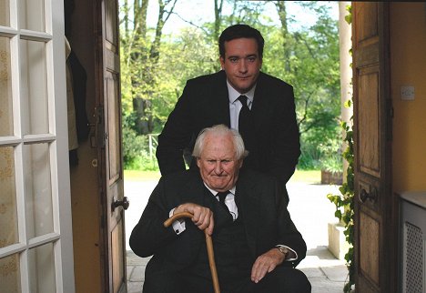 Matthew Macfadyen, Peter Vaughan - Sterben für Anfänger - Filmfotos