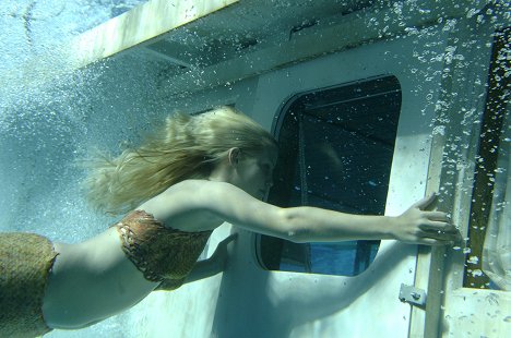 Claire Holt - H2O - Plötzlich Meerjungfrau - Zanes Untergang - Filmfotos