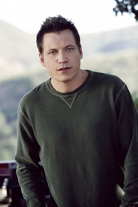 Holt McCallany - Bound by a Secret - Photos