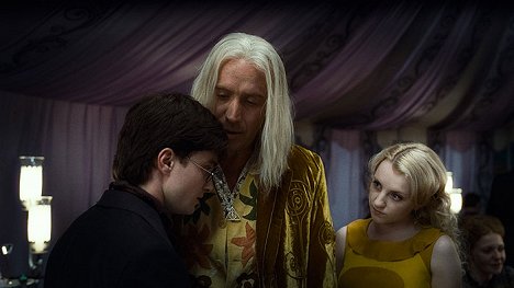 Daniel Radcliffe, Rhys Ifans, Evanna Lynch - Harry Potter and the Deathly Hallows: Part 1 - Photos