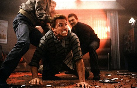 Arnold Schwarzenegger - Total Recall - unohda tai kuole - Kuvat elokuvasta