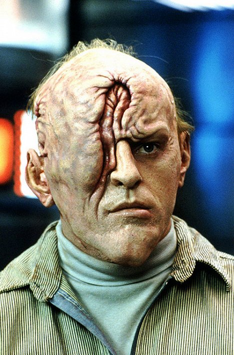 Dean Norris - Total Recall - Z filmu