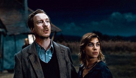 David Thewlis, Natalia Tena - Harry Potter és a Halál ereklyéi I. rész - Filmfotók