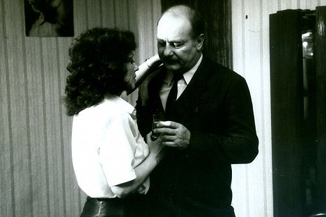 Soňa Valentová, Leopold Haverl - Dirigent - De la película