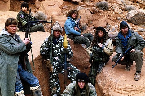 Patrick Swayze, Charlie Sheen, Jennifer Grey, C. Thomas Howell, Lea Thompson - Red Dawn - Van film