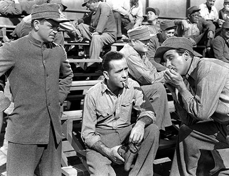 Humphrey Bogart - Herttua palaa jälleen - Kuvat elokuvasta