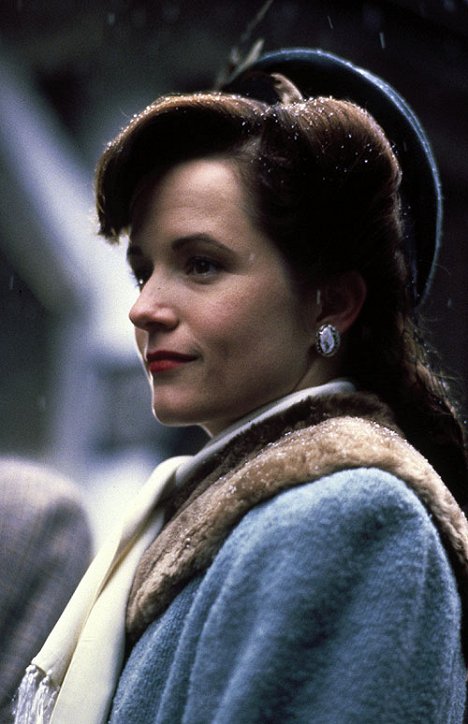 Lea Thompson - The Wizard of Loneliness - Photos